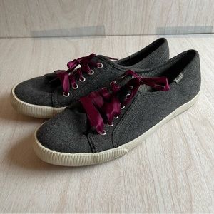 Keds Wool Sneakers with Purple Laces Size 7.5